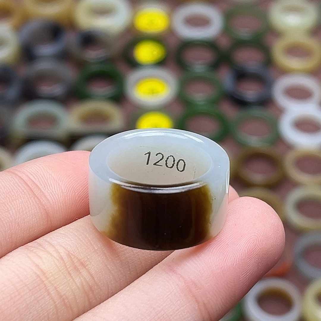 和田玉未镶嵌戒指17.4一口黑糖新品