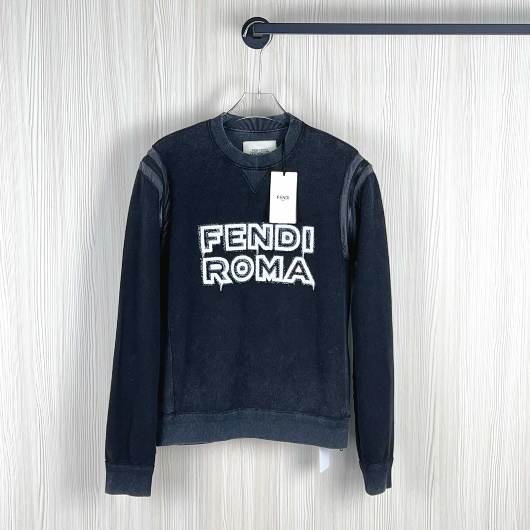 未使用 FENDI/芬迪 卫衣尺码XS成色看直播 GSS26532