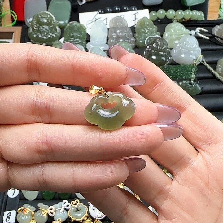 颈饰银S925镶嵌和田玉