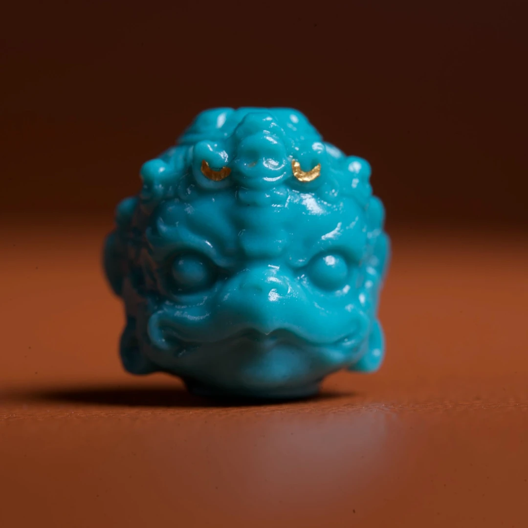 绿松石雕刻件大鹏鸟尺寸:9.75*9.1mm