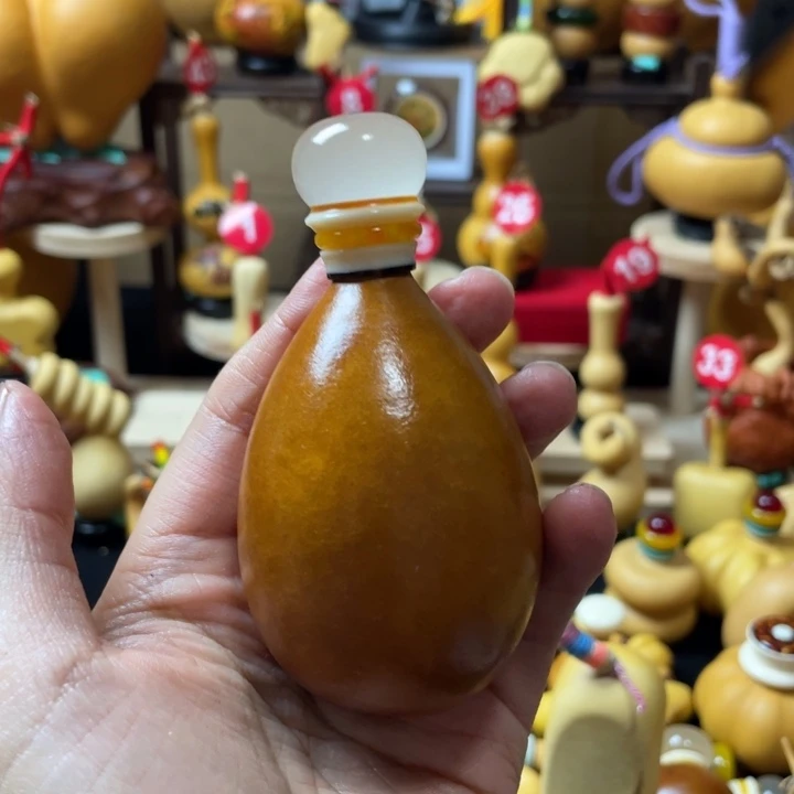 C***-这种行为让他看到他和