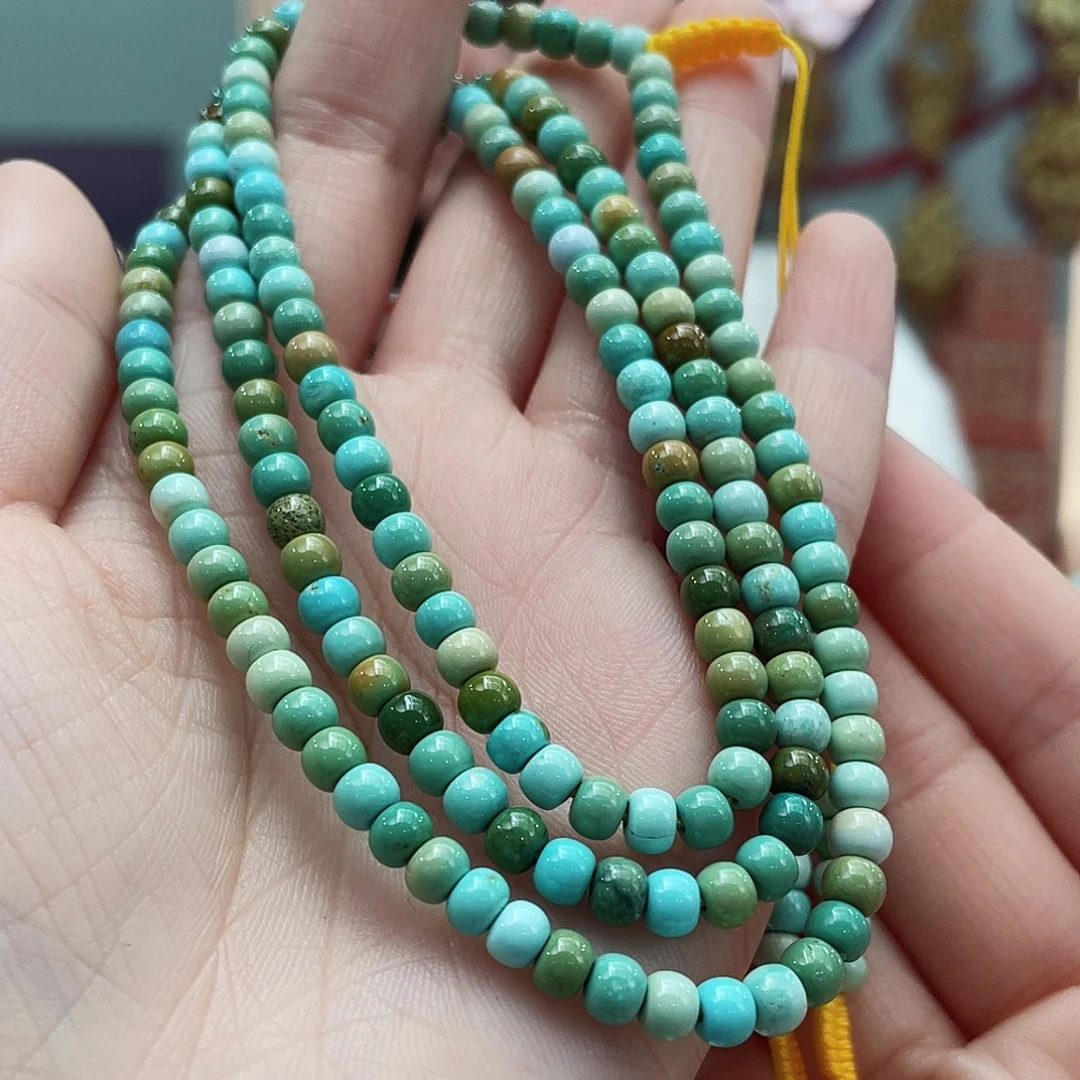 绿松石颈饰未镶嵌