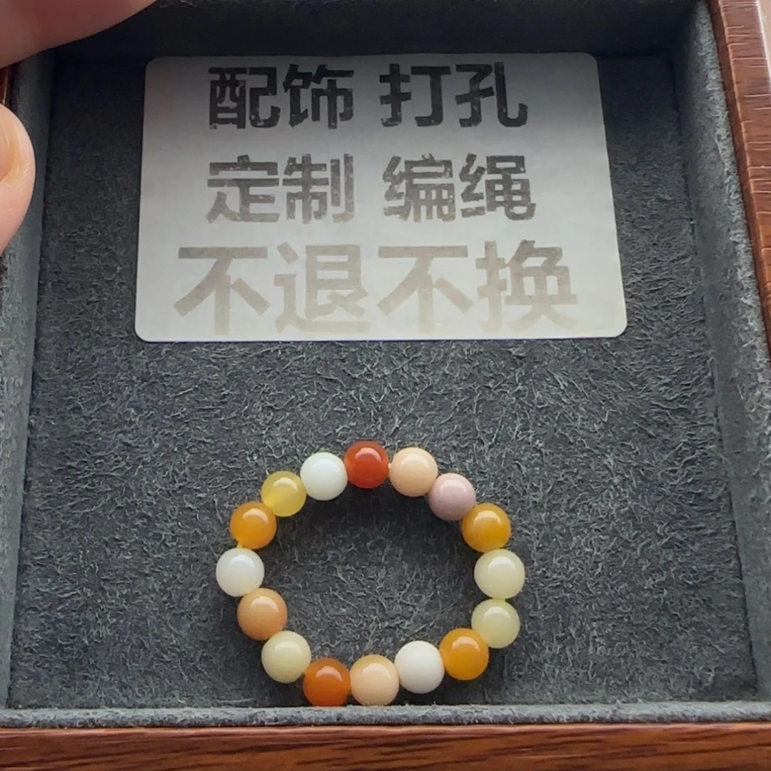 石英质玉（缅黄）未镶嵌配饰