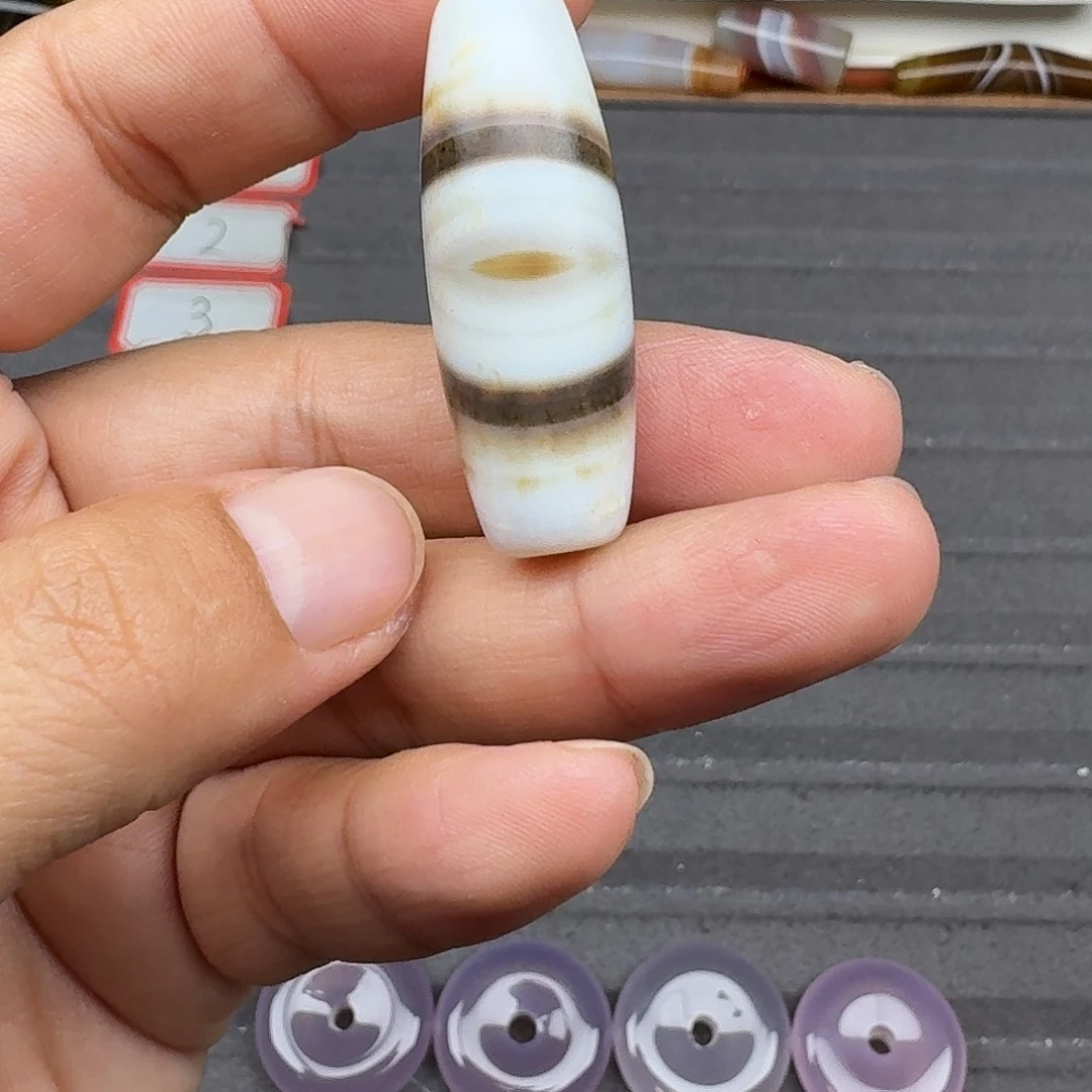 B***a玛瑙/玉髓合金珠宝半成品