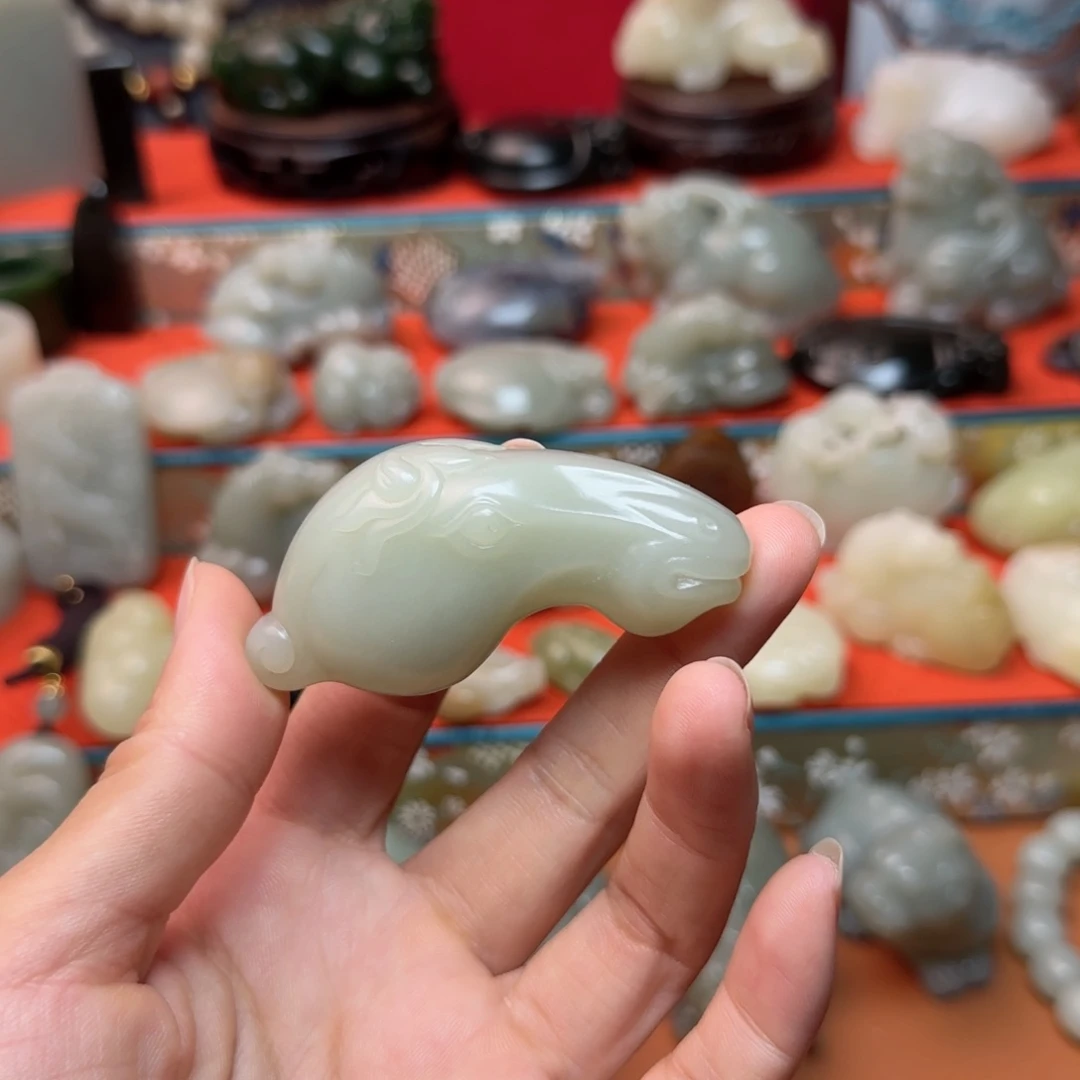 未镶嵌和田玉挂件