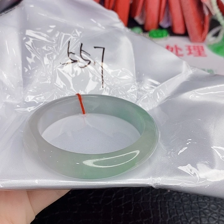 翡翠手镯未镶嵌一图一物实物为准