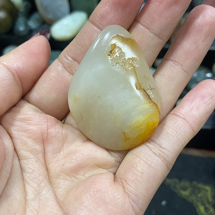 和田玉（糖玉）未镶嵌挂件