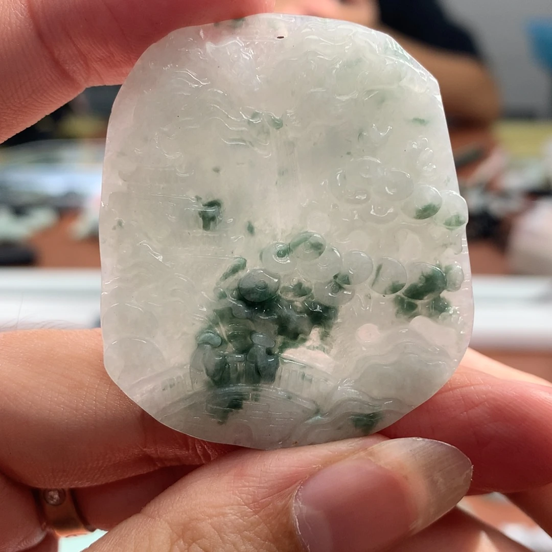 翡翠未镶嵌颈饰翡翠