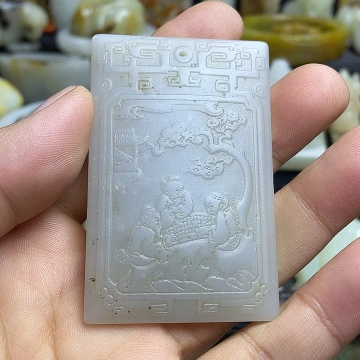 颈饰未镶嵌和田玉