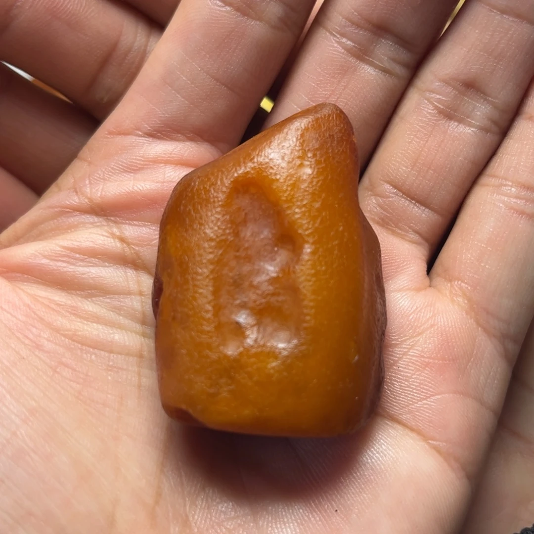 定制琥珀未镶嵌蜜蜡定制随型吊坠