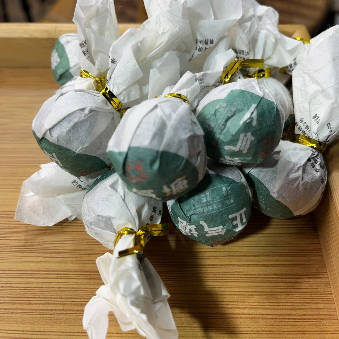 【2.26】正气塘古树龙珠 2023年春  普洱茶 生茶 8克/颗【146号】