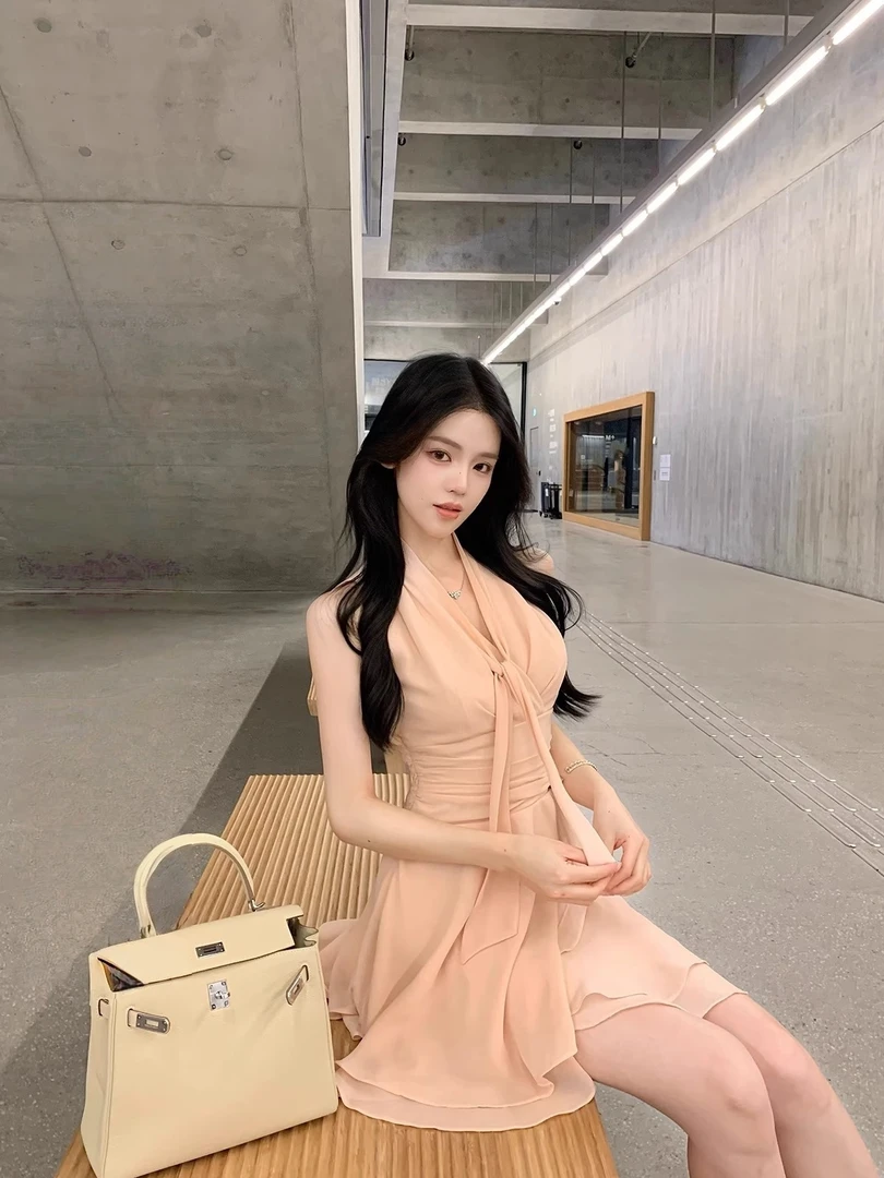 向晚·栀子之约收腰显瘦气质无袖露肩绑带背心连衣裙