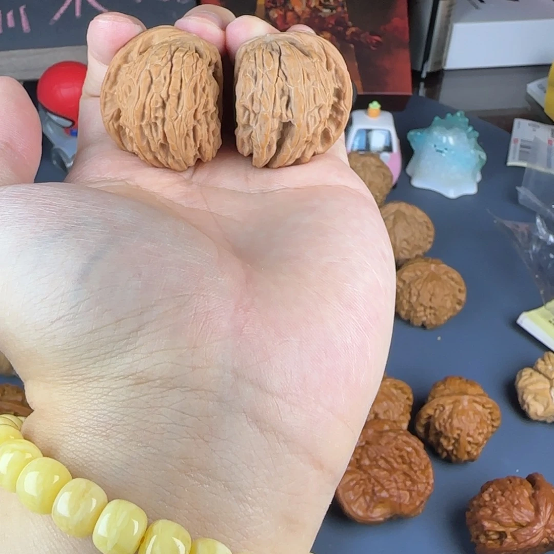 文玩核桃把件磨盘半壁