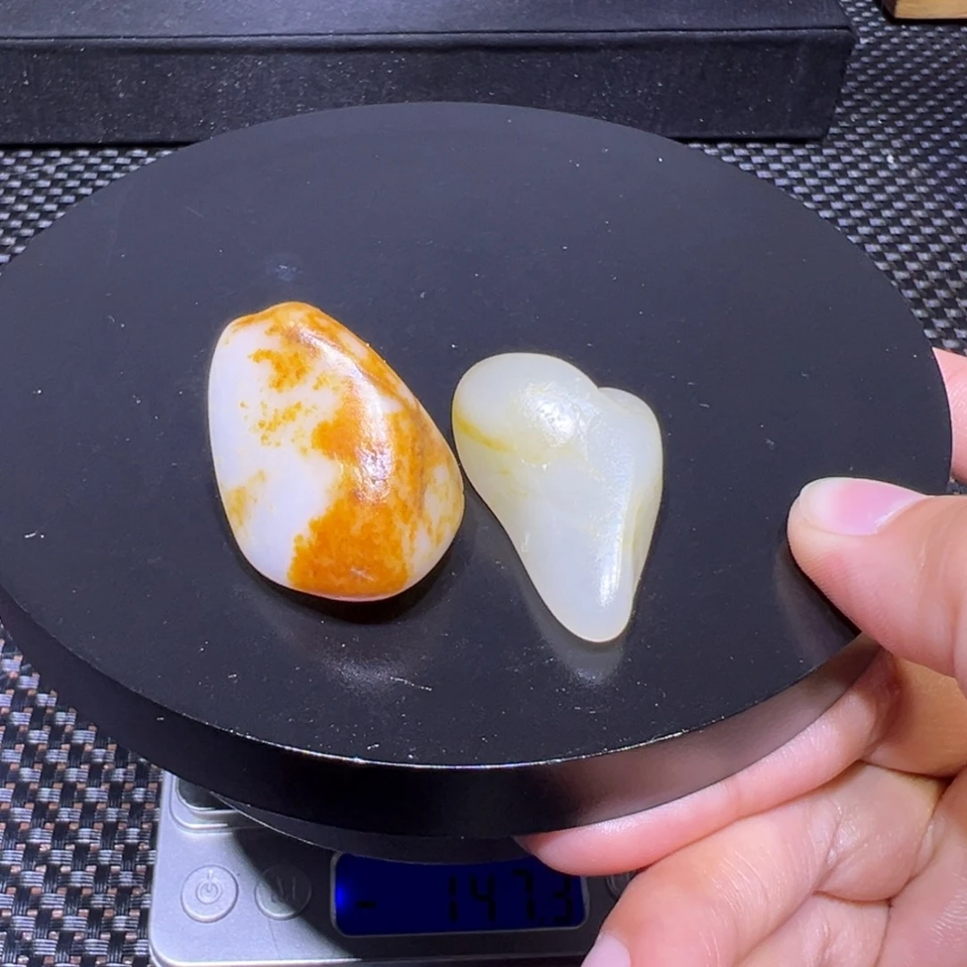 吊坠(不含链)未镶嵌和田玉（墨玉）39-30