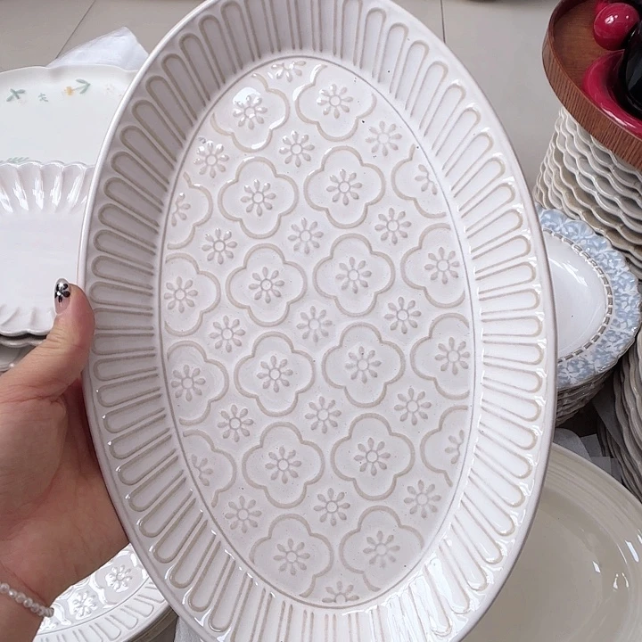 瓷片瑕疵特价陶瓷鱼盘