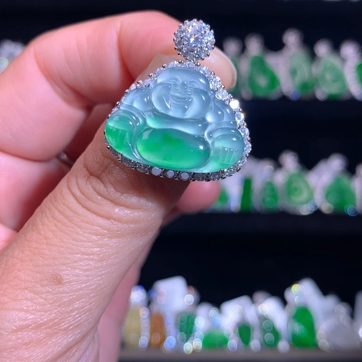 【闪购商品】颈饰银S925镶嵌翡翠天然翡翠