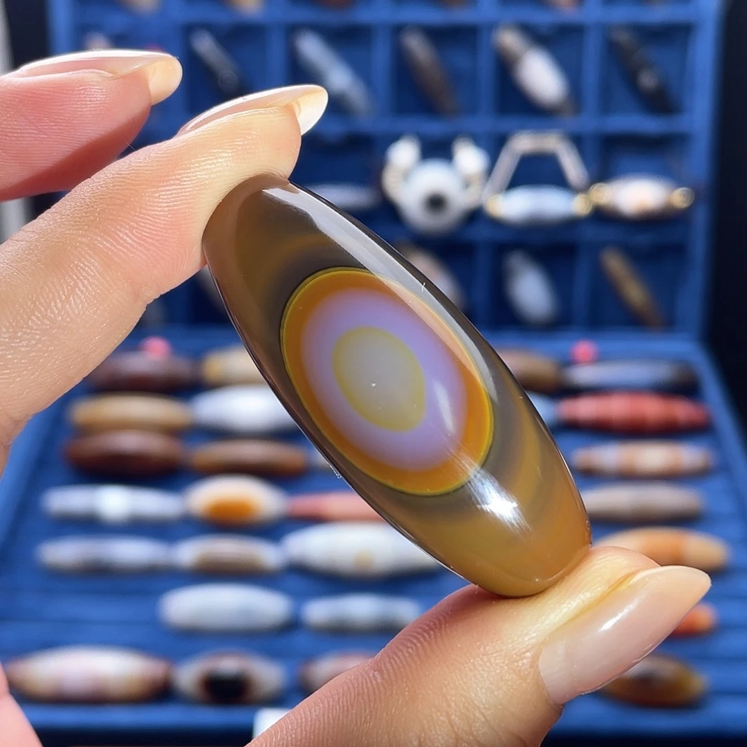 玛瑙/玉髓未镶嵌珠宝半成品