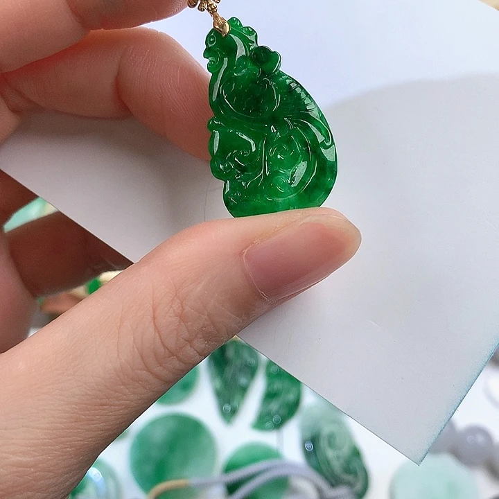 颈饰18K金镶嵌翡翠864347435788