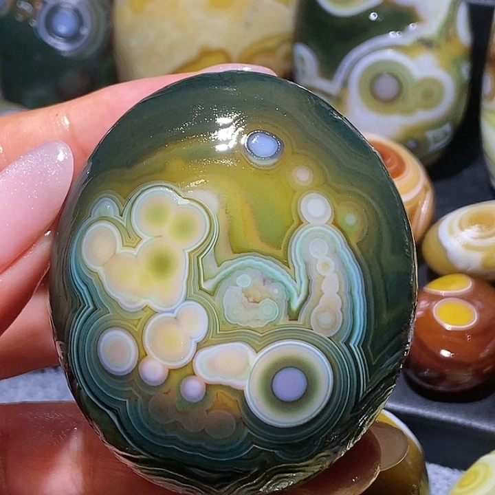 玛瑙/玉髓未镶嵌珠宝奇石100