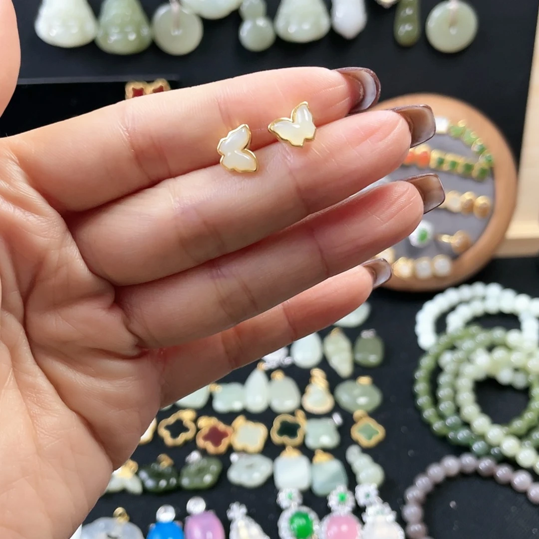 和田玉颈饰银S925镀金镶嵌