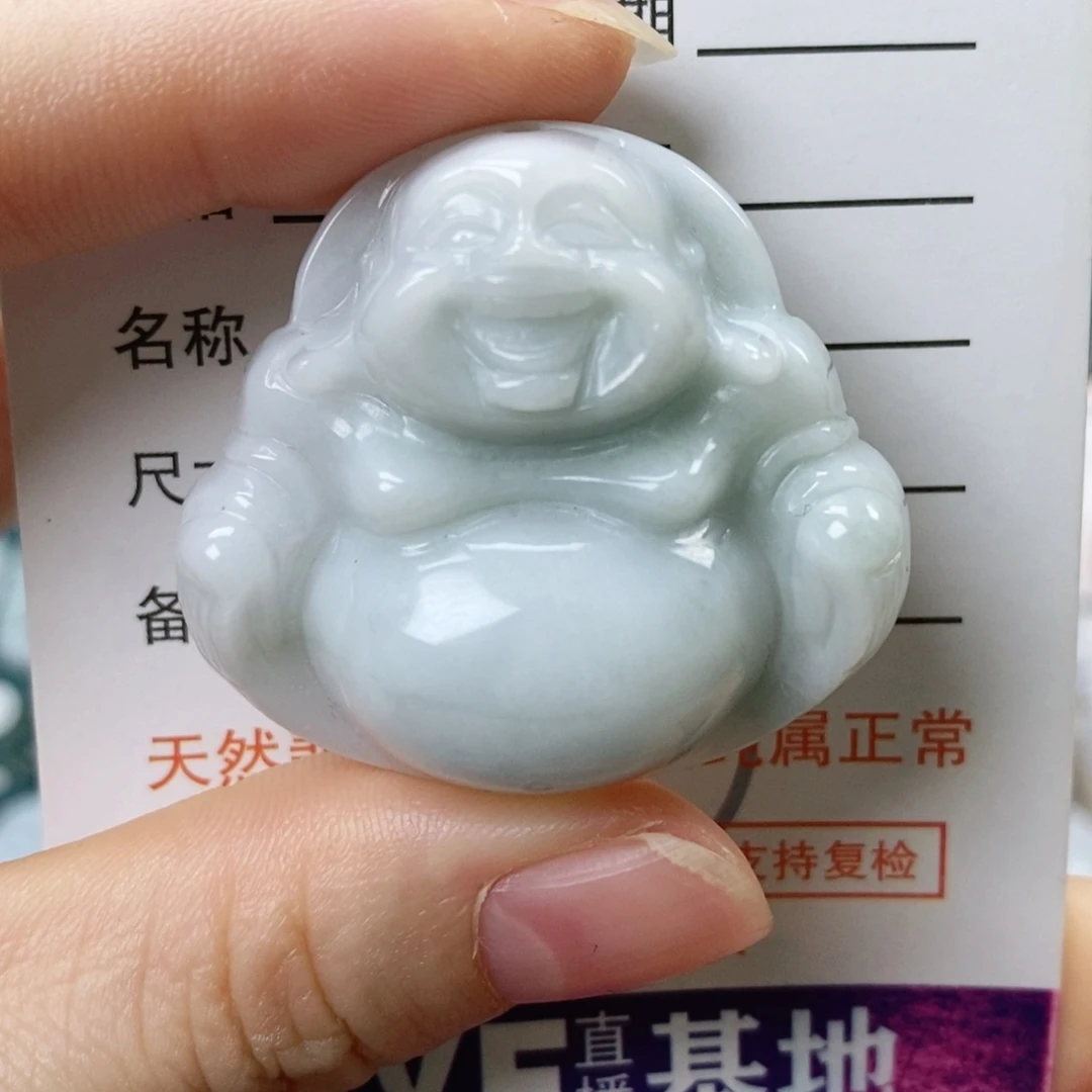 翡翠颈饰未镶嵌佛公