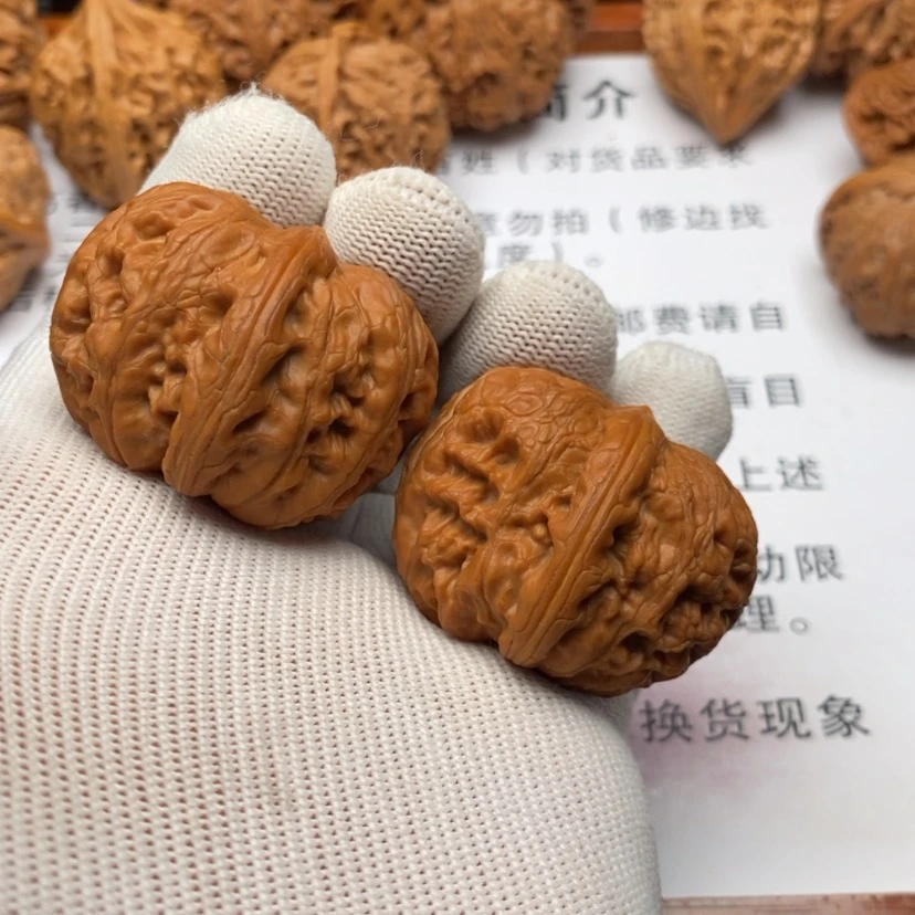 【闪购商品】把件文玩核桃无**闹10元宝