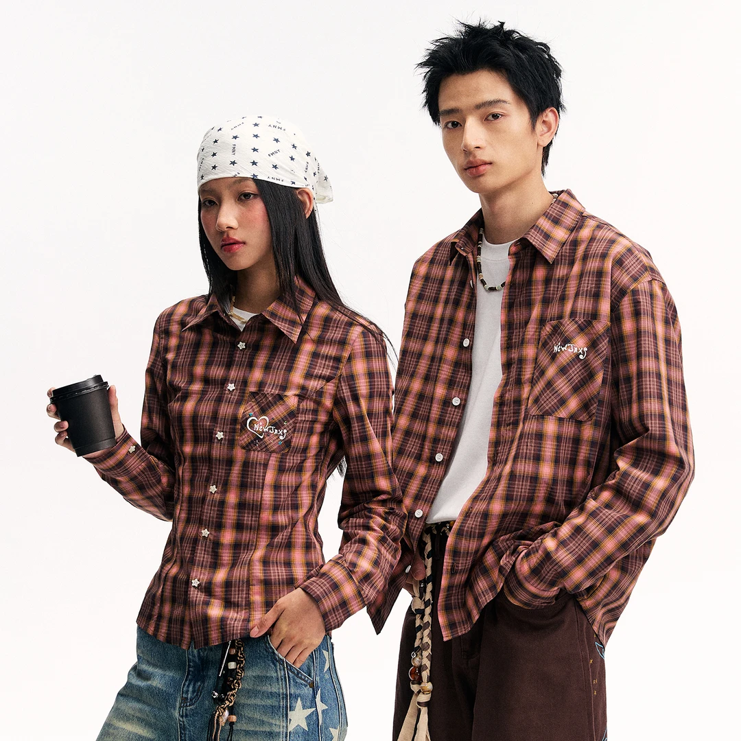 江南先生NewJNXS口袋绣花彩色烫钻情侣装衬衫秋长袖格子休闲衬衣