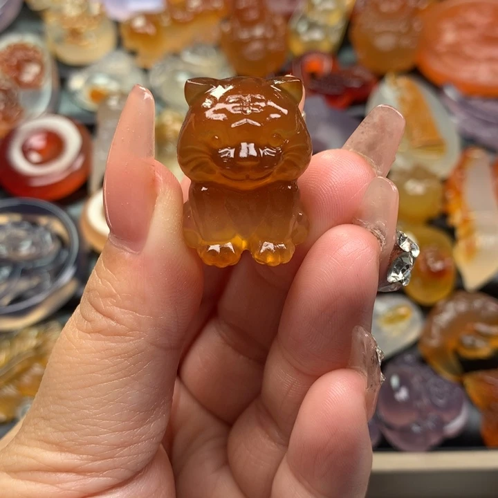 玛瑙/玉髓颈饰未镶嵌忘**、