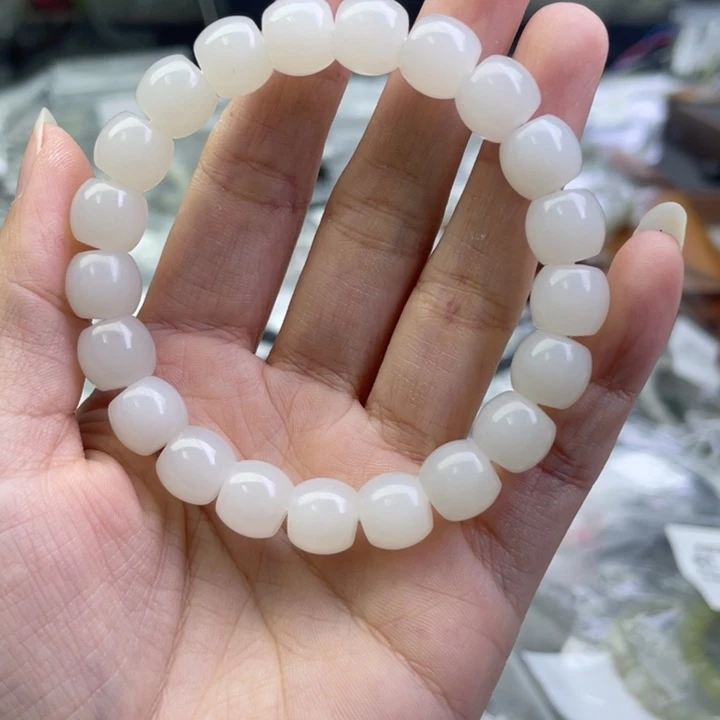 和田玉未镶嵌手链