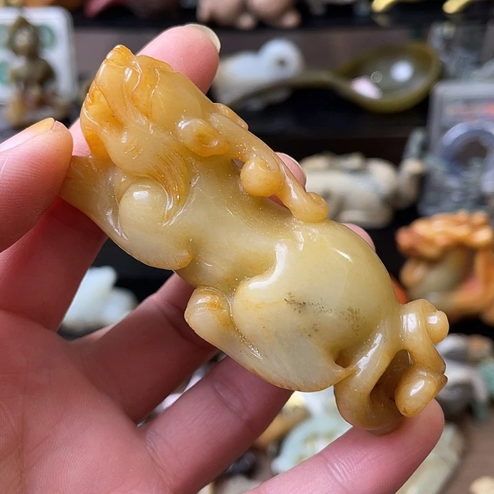 和田玉（糖玉）未镶嵌颈饰