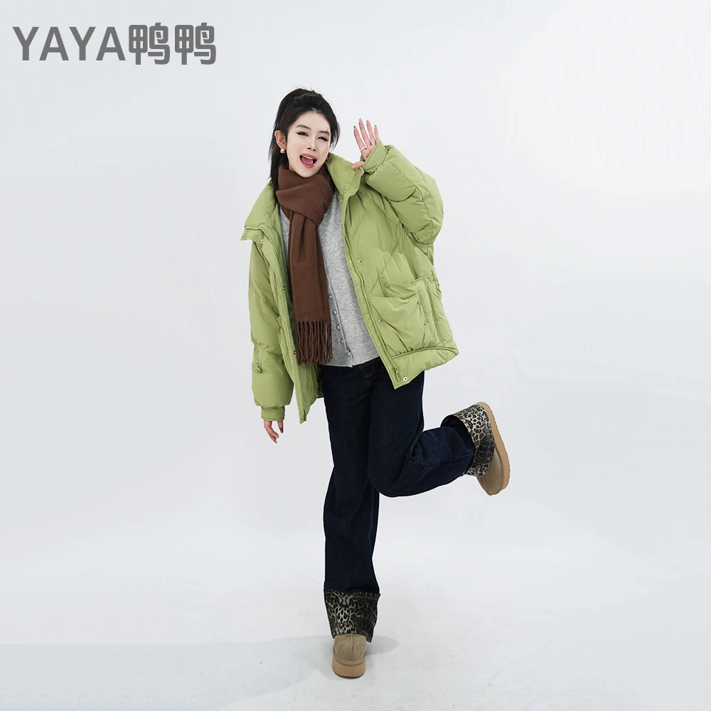 YAYA/鸭鸭羽绒服女短款新款冬季保暖时尚宽松百搭YE3B600682H