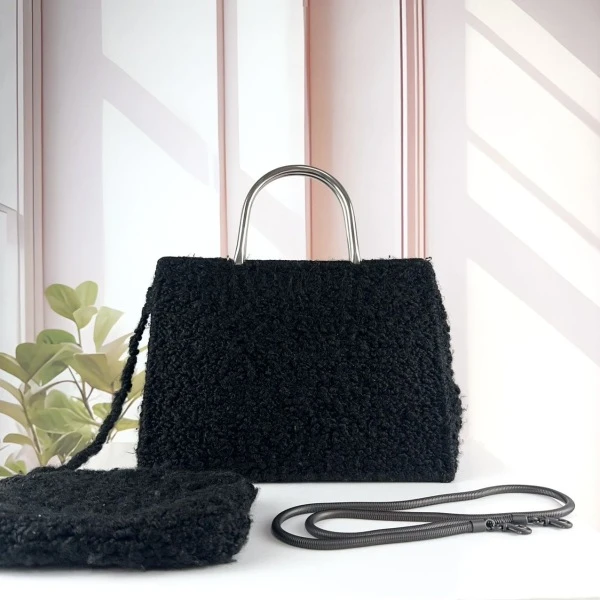 95新/菲拉格慕/包包/250126IQ0006/C537258754