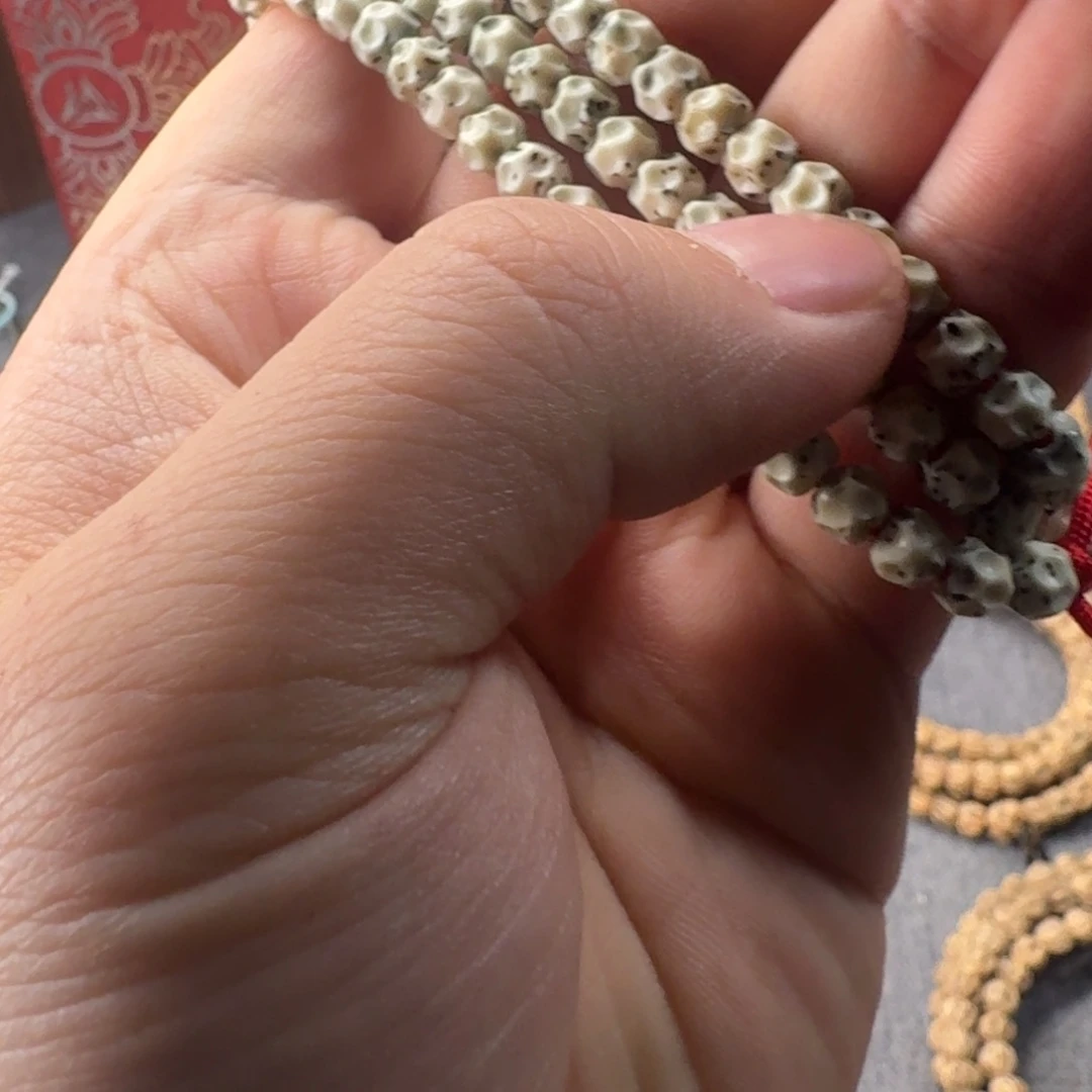 柏香籽/百香籽吊坠