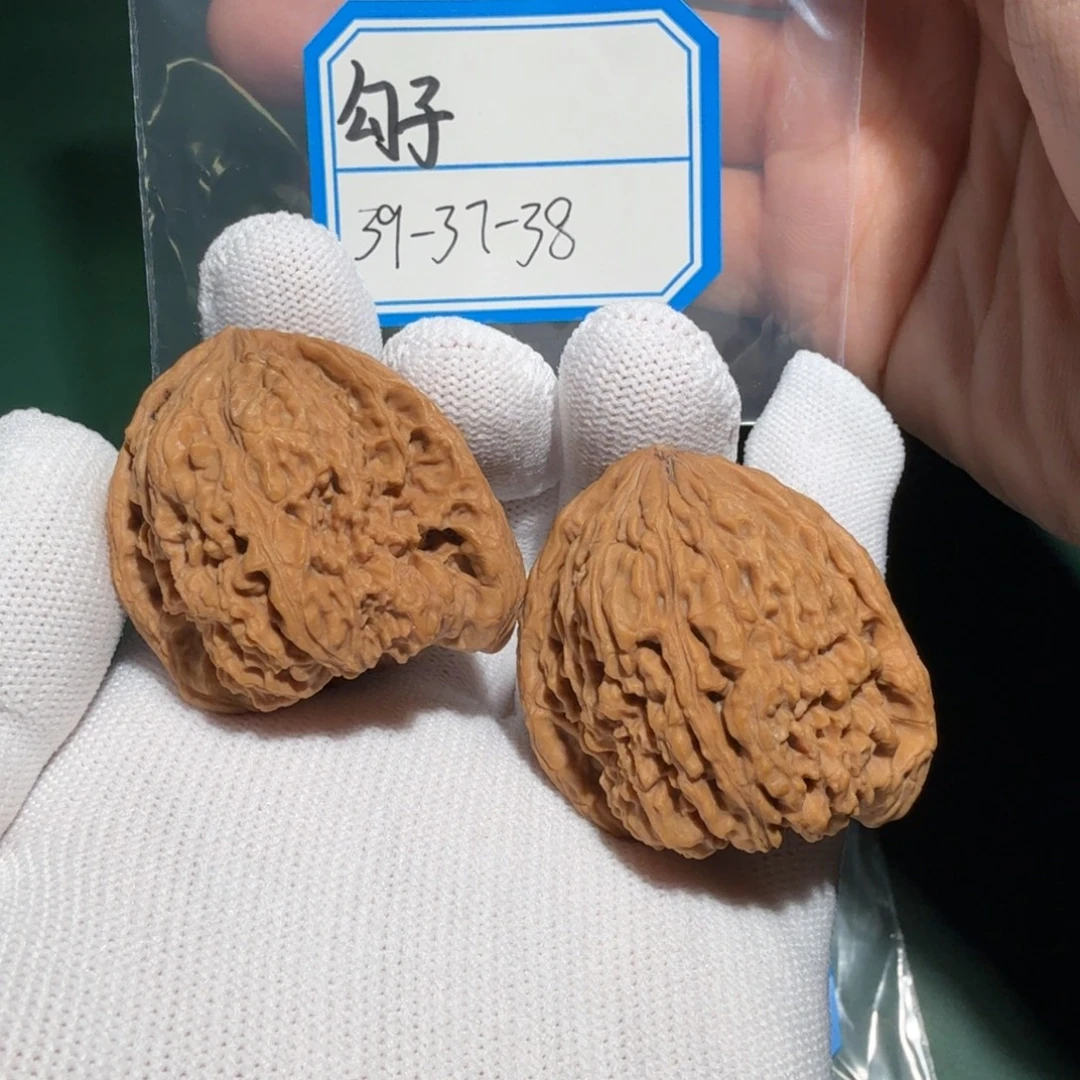 吊坠文玩核桃南疆勾子1