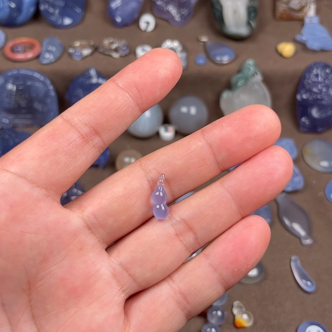 下***了玛瑙/玉髓颈饰未镶嵌蓝玛瑙葫芦