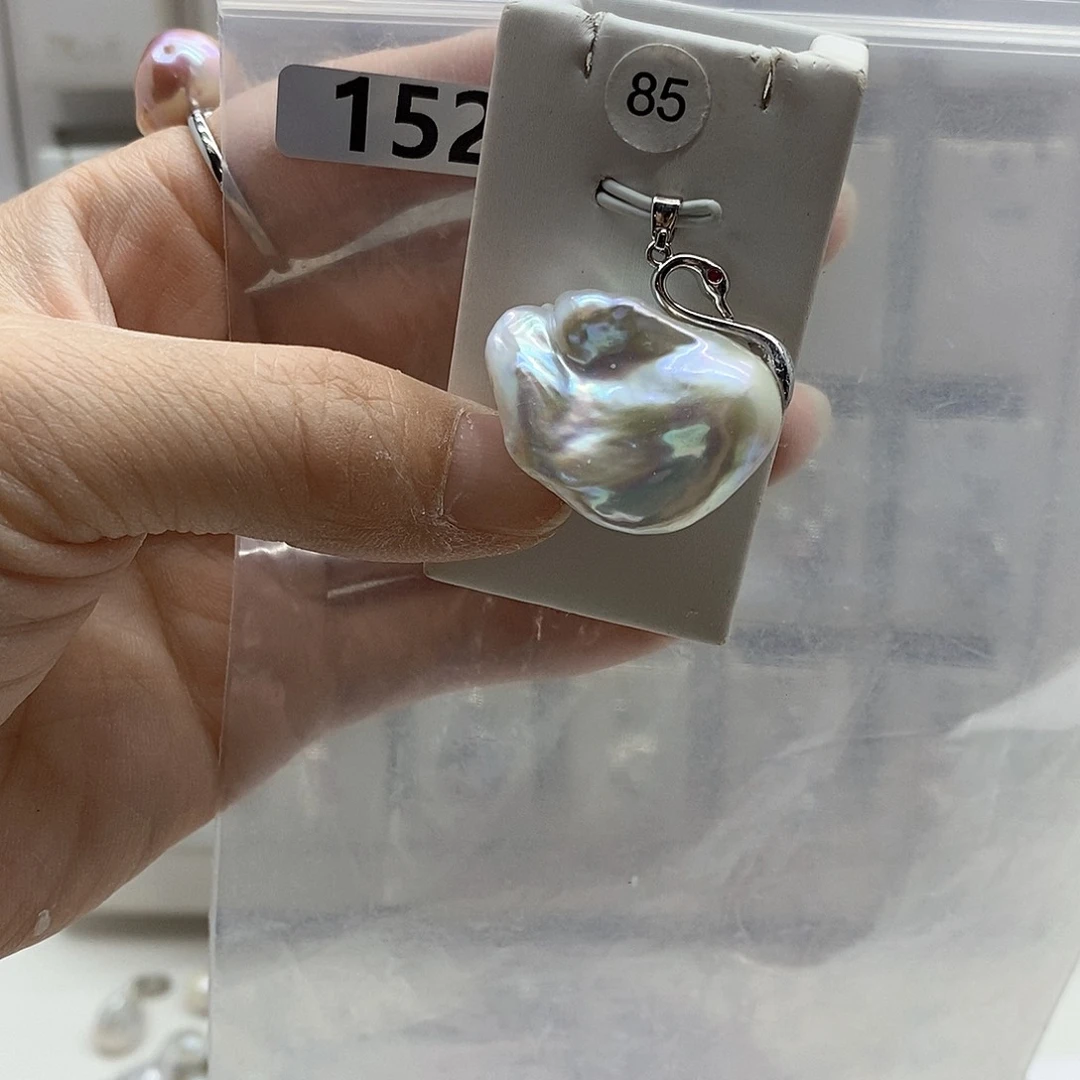 颈饰合金淡水珍珠