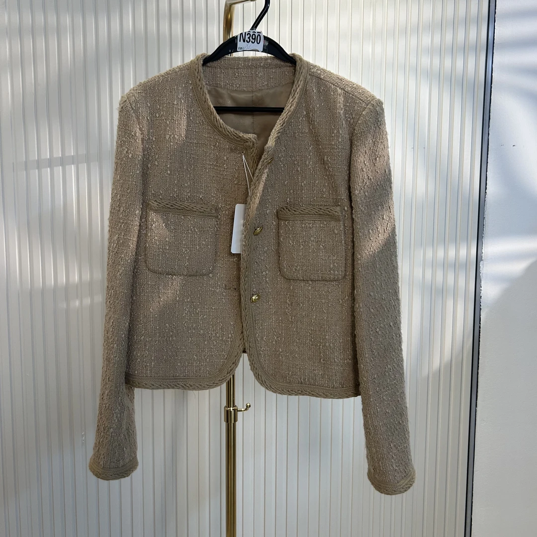 【大喜】极简经典小香短款外套（24AW084）