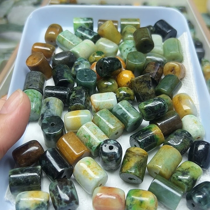 浮***梦翡翠未镶嵌颈饰天然翡翠033