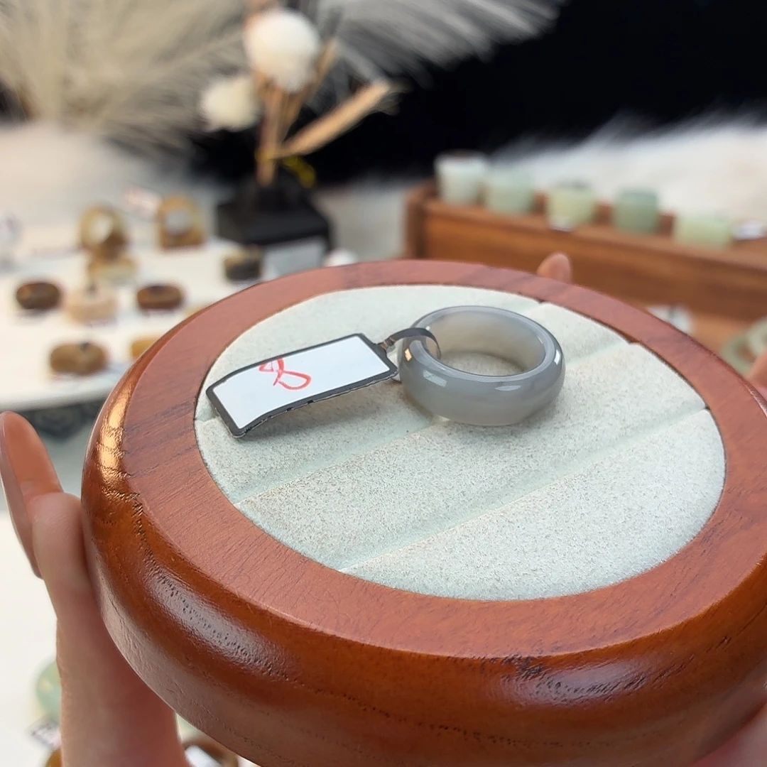 和田玉未镶嵌戒指冰紫轮胎16.6j73