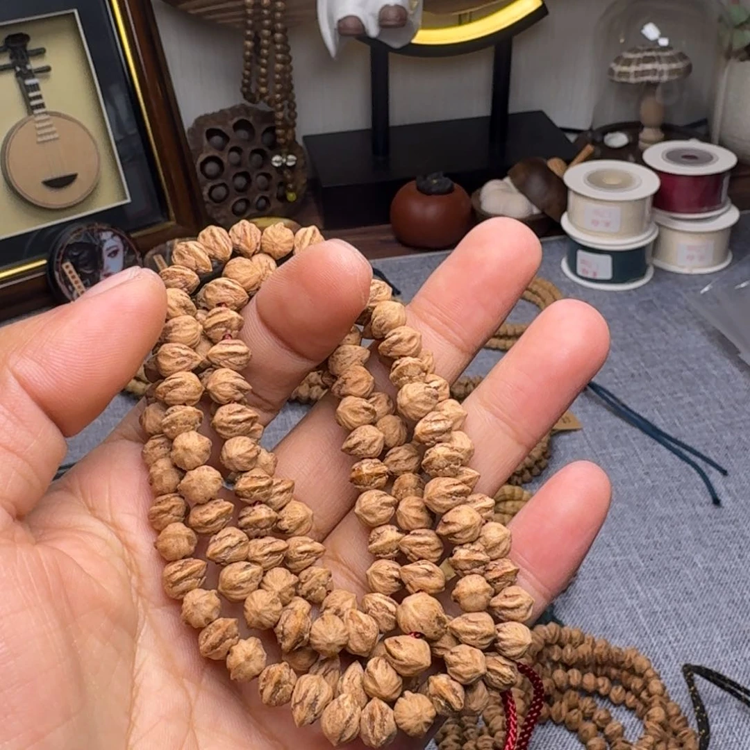 柏香籽/百香籽吊坠卢*枫