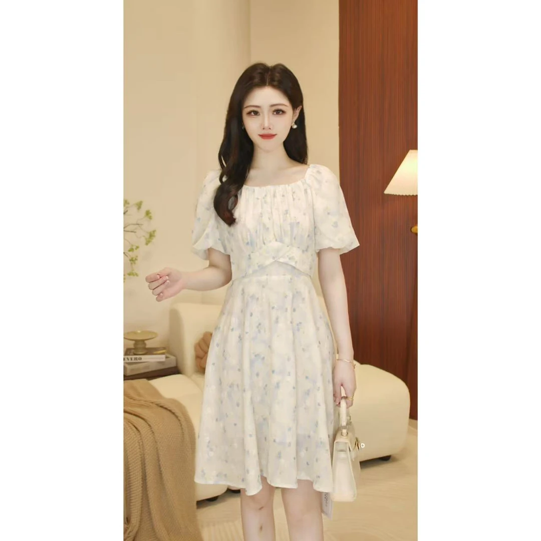 2025夏季新款可爱法式通勤连衣裙03