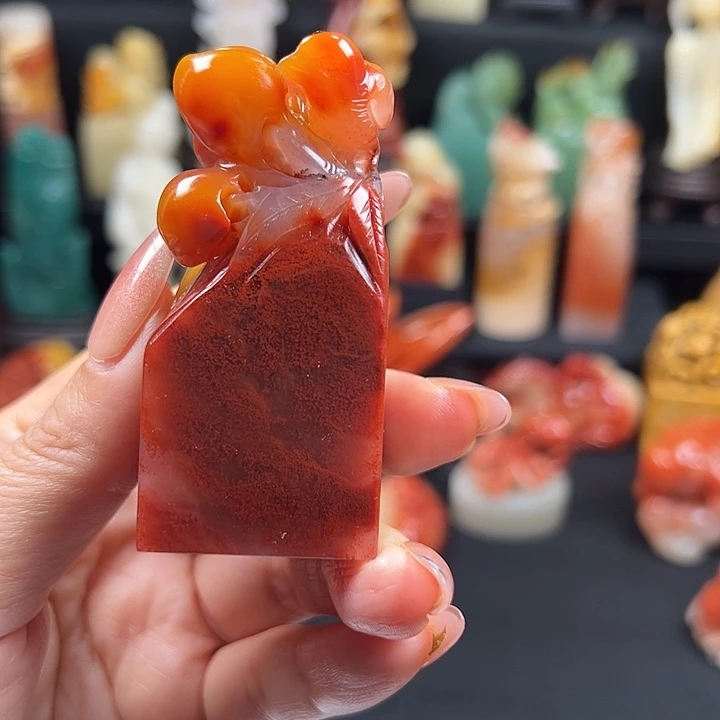 寿山石高山水冻石