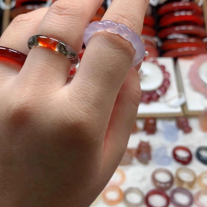 玛瑙/玉髓手链未镶嵌安**h