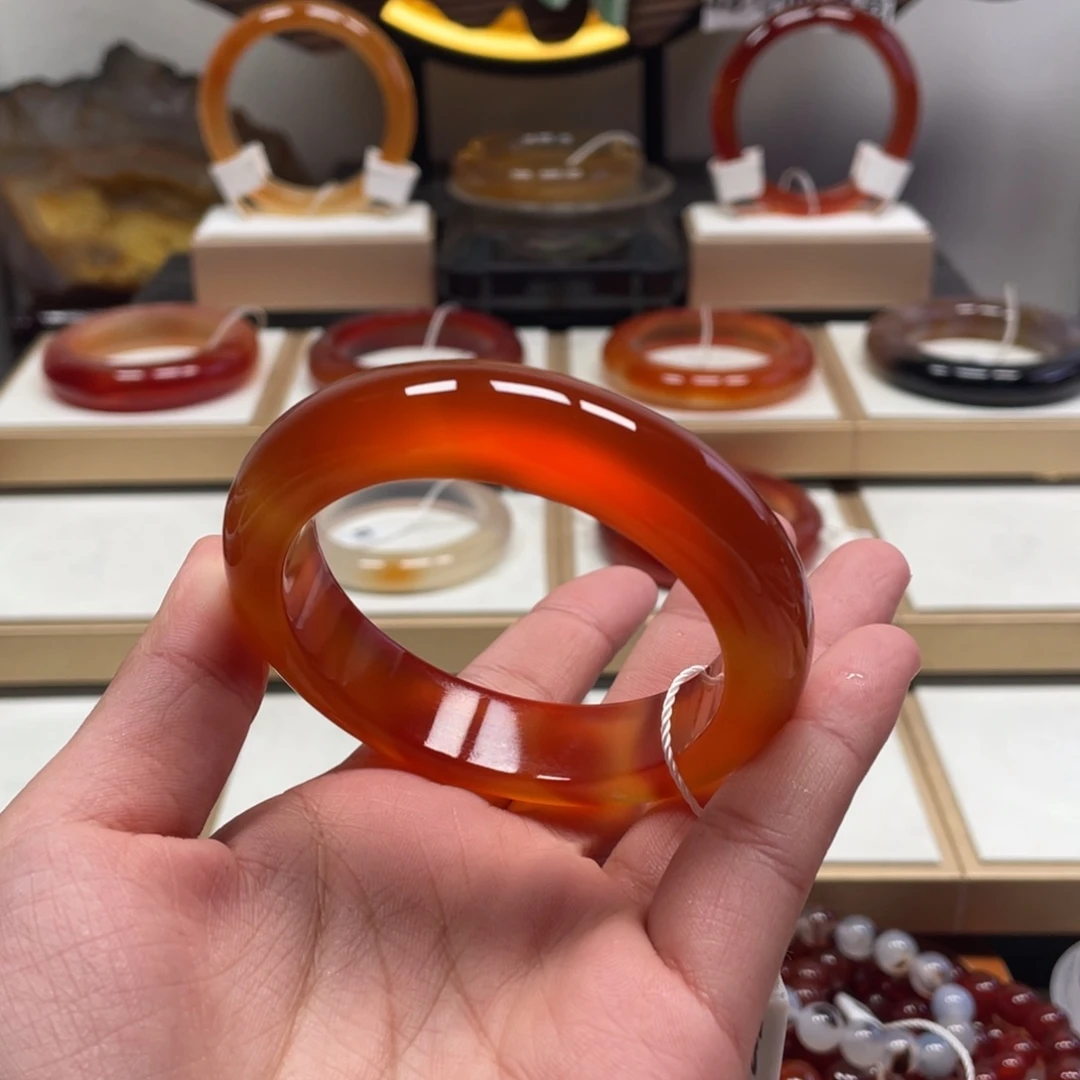 玛瑙/玉髓未镶嵌手镯