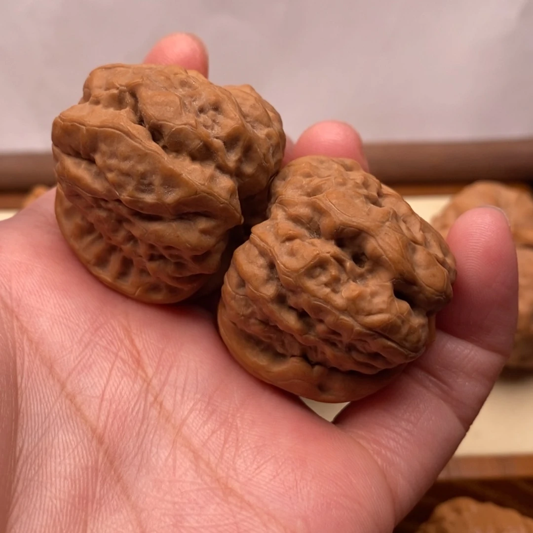 【闪购商品】把件文玩核桃开背蛙边36左右