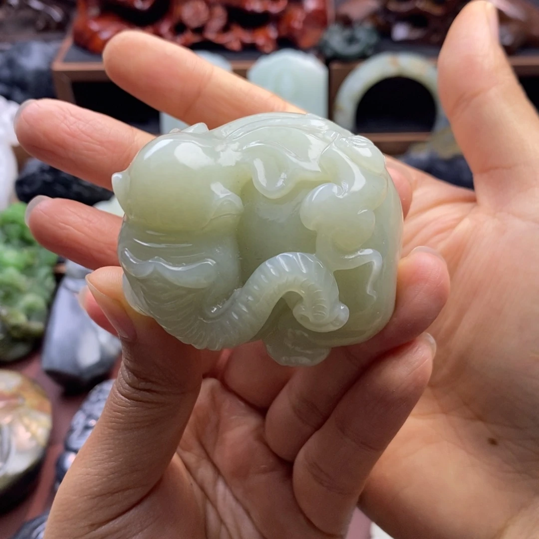 和田玉未镶嵌挂件