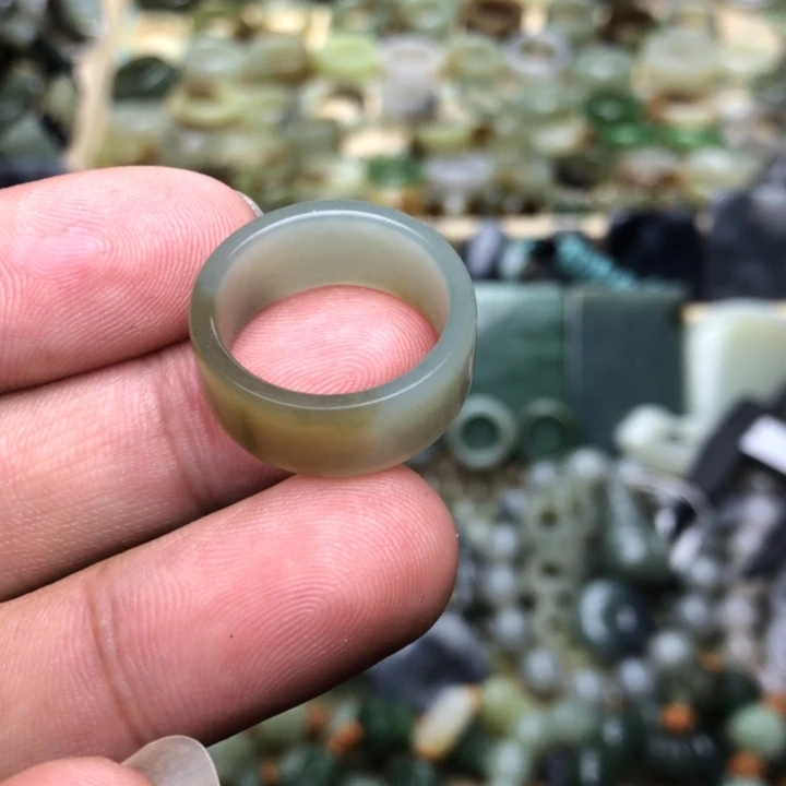 和田玉颈饰未镶嵌@*双