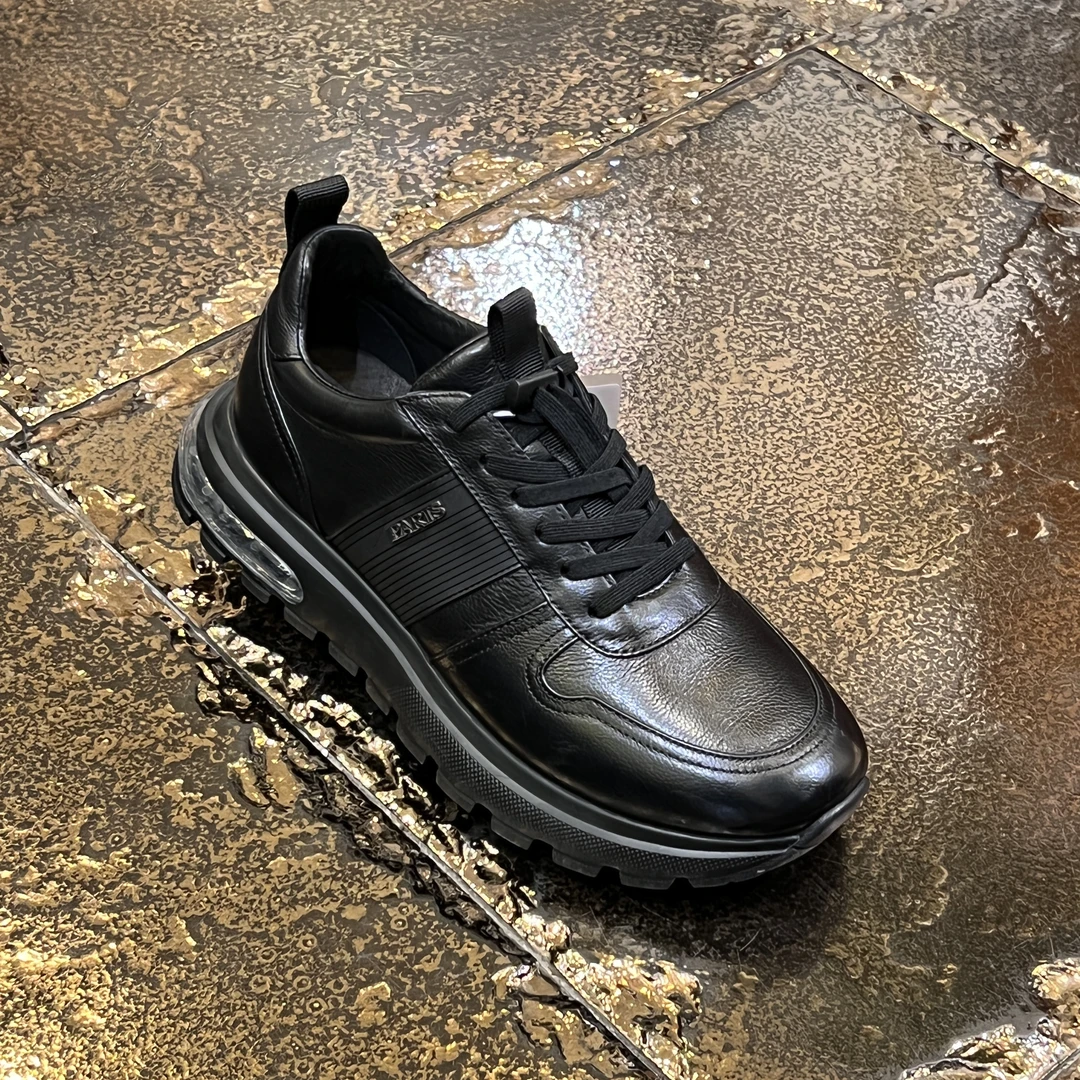 LEDS 男鞋 13373705 春季新款时尚白带系带字母款休闲鞋