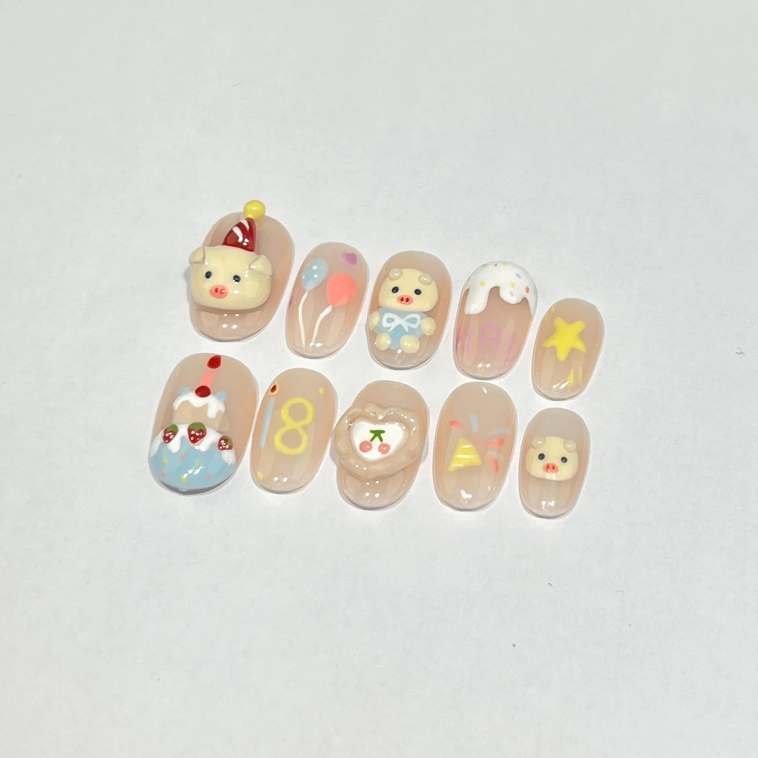 萌宠小猪手工穿戴甲可爱卡通短款简约可拆卸光疗美甲贴片可摘戴