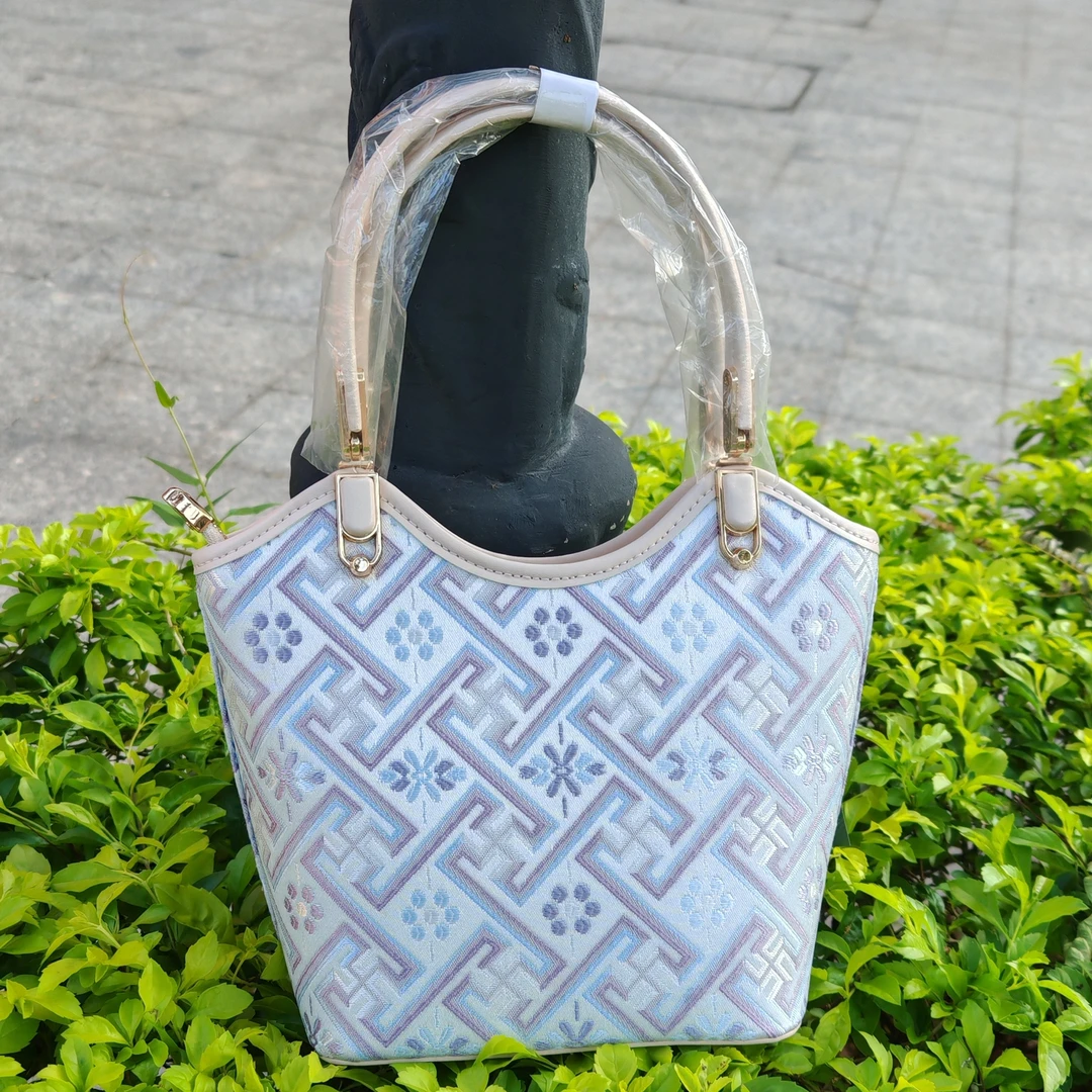 广西壮锦非遗手工包中号菜篮子小托特经典百搭喜斜跨手提单肩包